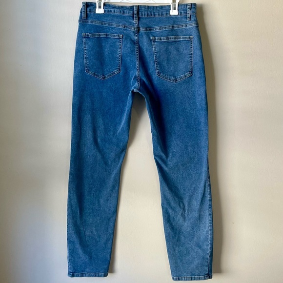 Men’s basic light blue straight leg jeans size 32 x 31 NWOT slightly tapered leg - Picture 7 of 8